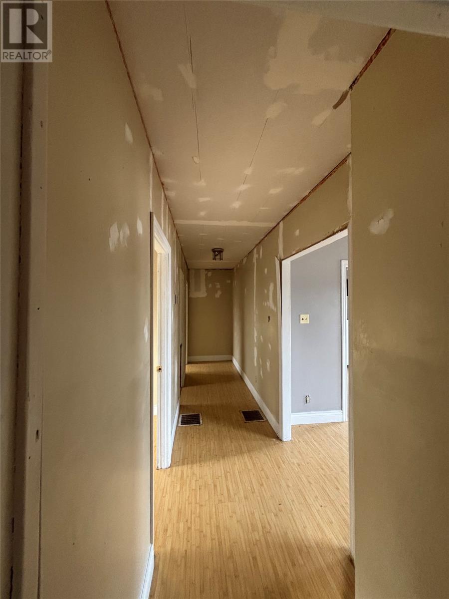 97 Main Road, Little Heart'S Ease, NL - Indoor Photo Showing Other Room