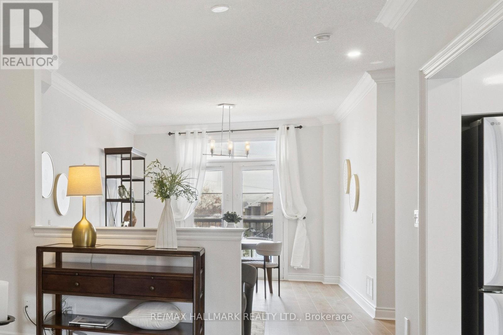 8 Mistywood Crescent, Vaughan, ON - Indoor