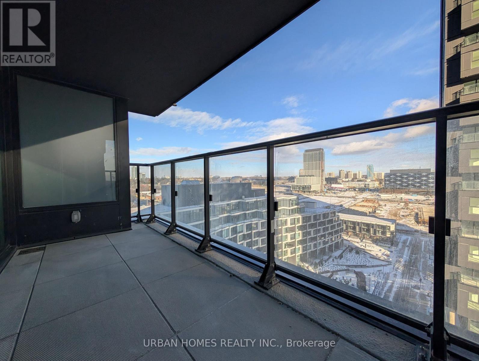 1120 - 1 Quarrington Lane, Toronto, ON - Outdoor With View With Exterior
