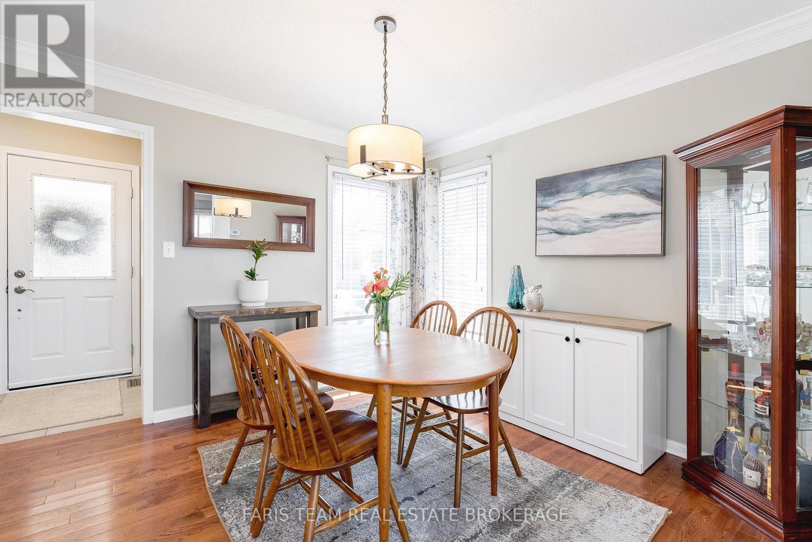 66 John W Taylor Avenue, New Tecumseth, ON - Indoor Photo Showing Dining Room