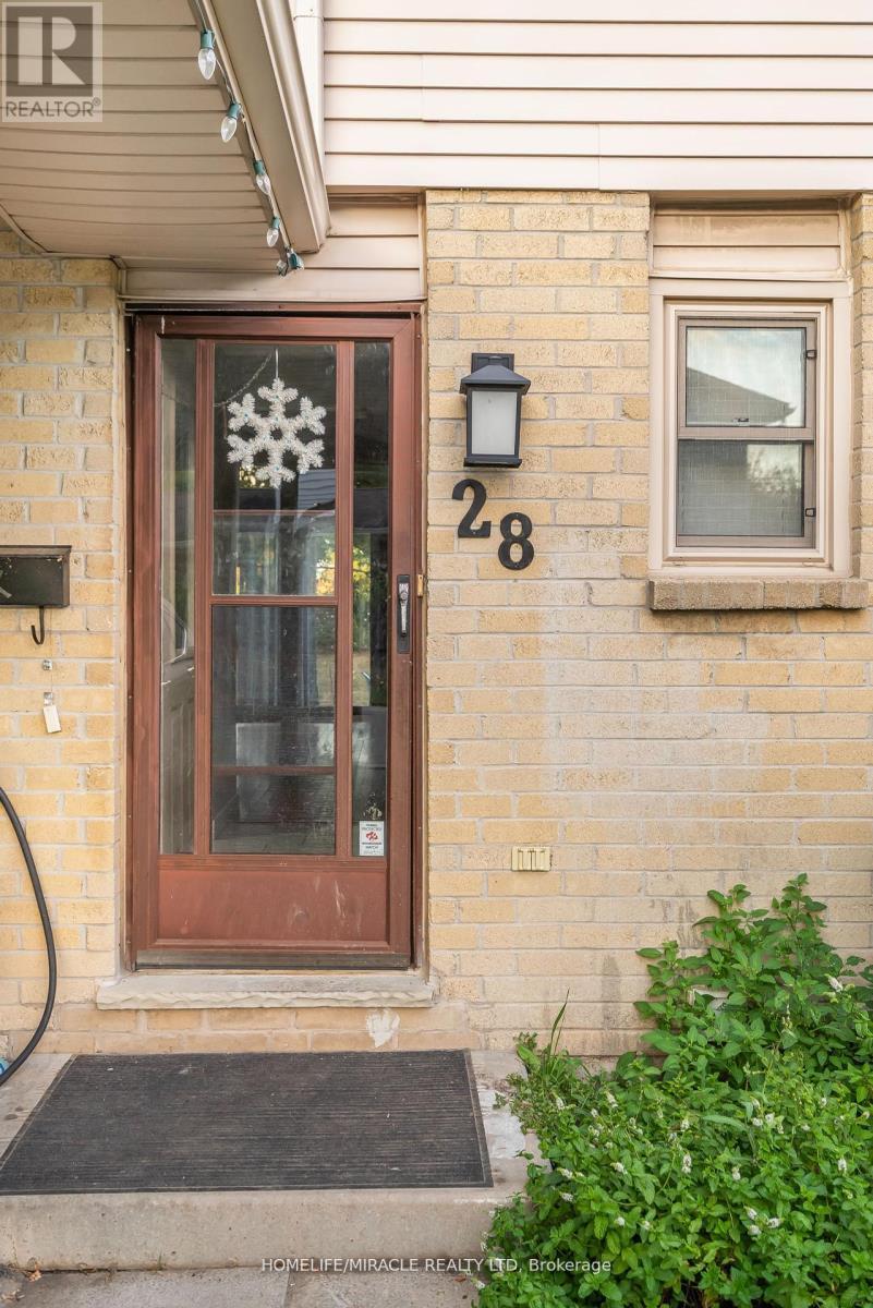 28 - 1318 Highbury Avenue, London East, ON - Outdoor With Exterior