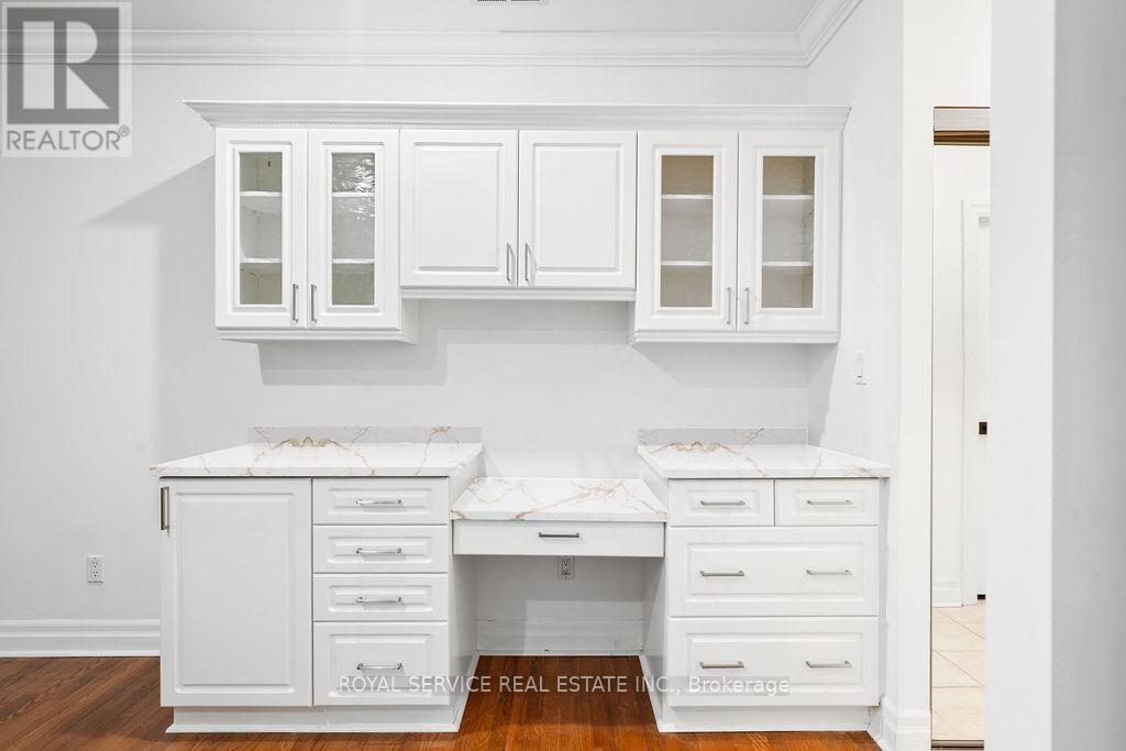 1 - 220 Church Street, Cobourg, ON - Indoor Photo Showing Other Room