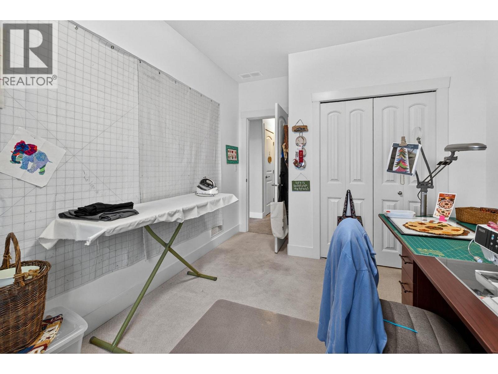 1040 Mt Revelstoke Place Unit# 32, Vernon, BC - Indoor