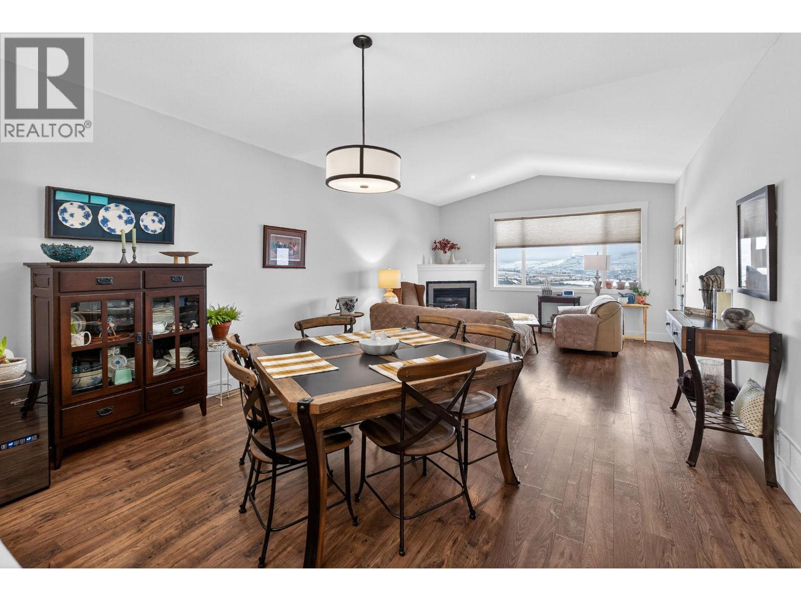 1040 Mt Revelstoke Place Unit# 32, Vernon, BC - Indoor