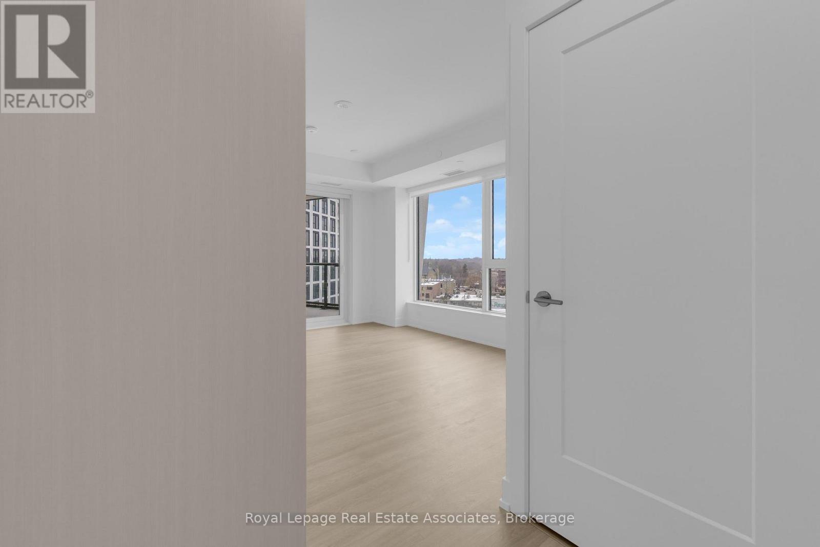 1012 - 60 Central Park Roadway, Toronto, ON - Indoor Photo Showing Other Room