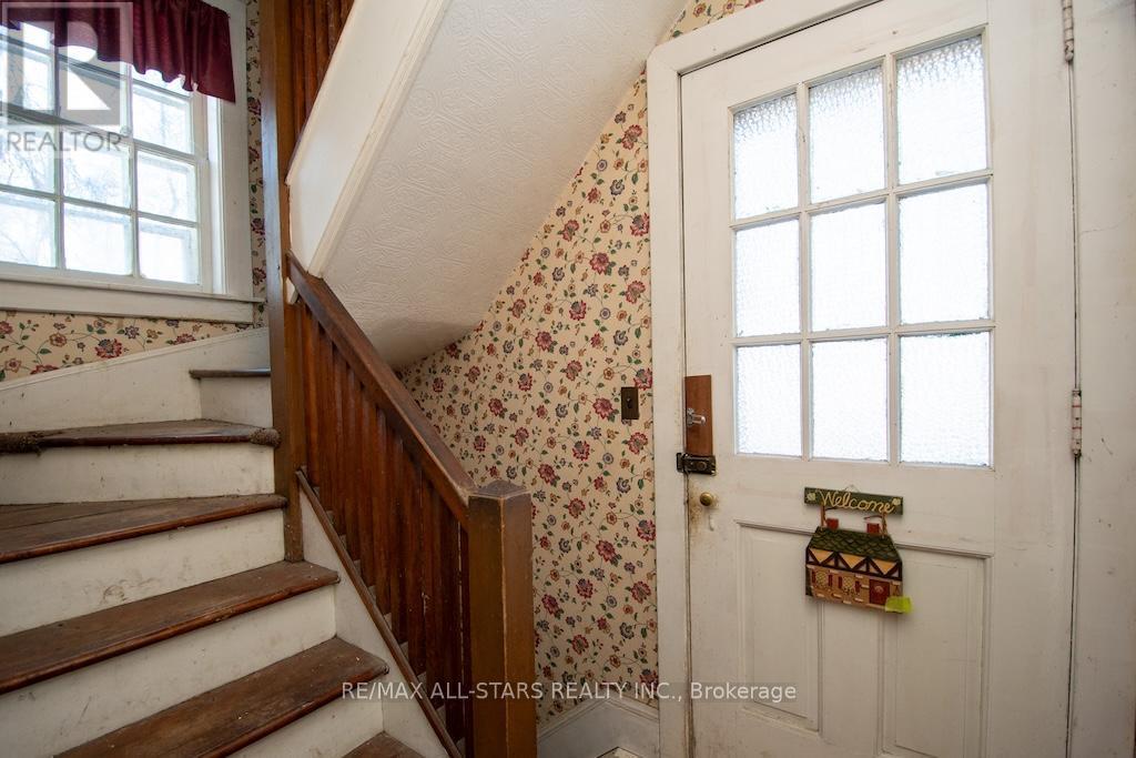 173 Lindsay Street S, Kawartha Lakes (Lindsay), ON - Indoor Photo Showing Other Room