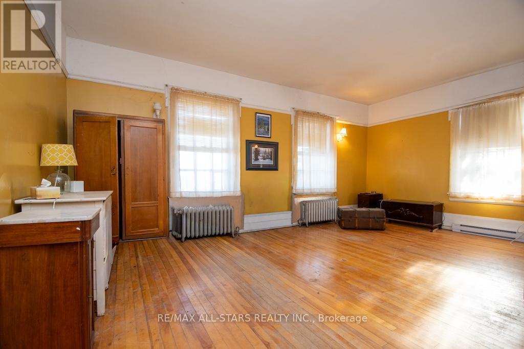 173 Lindsay Street S, Kawartha Lakes (Lindsay), ON - Indoor