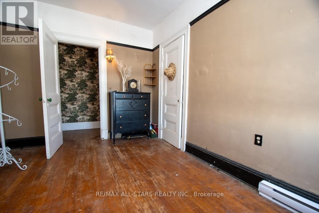173 Lindsay Street S, Kawartha Lakes (Lindsay), ON - Indoor Photo Showing Other Room