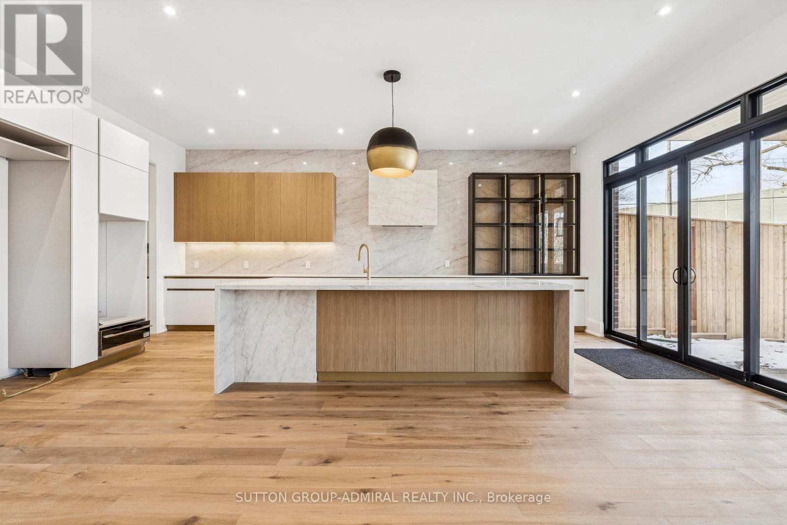 78 Burncrest Drive, Toronto, ON - Indoor Photo Showing Kitchen