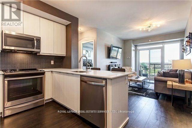 1001 - 4633 Glen Erin Drive, Mississauga, ON - Indoor Photo Showing Kitchen