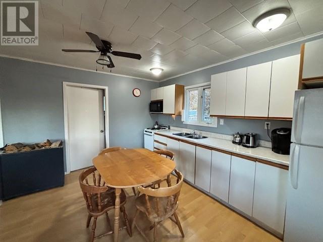 85 The New Road, Bonne Bay Pond, NL - Indoor Photo Showing Kitchen With Double Sink