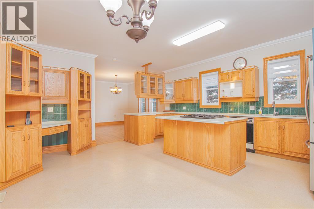 1371 Petrolia Line, St Clair, ON - Indoor