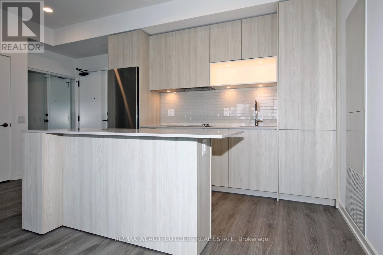 502 - 20 Tubman Avenue, Toronto, ON - Indoor Photo Showing Kitchen