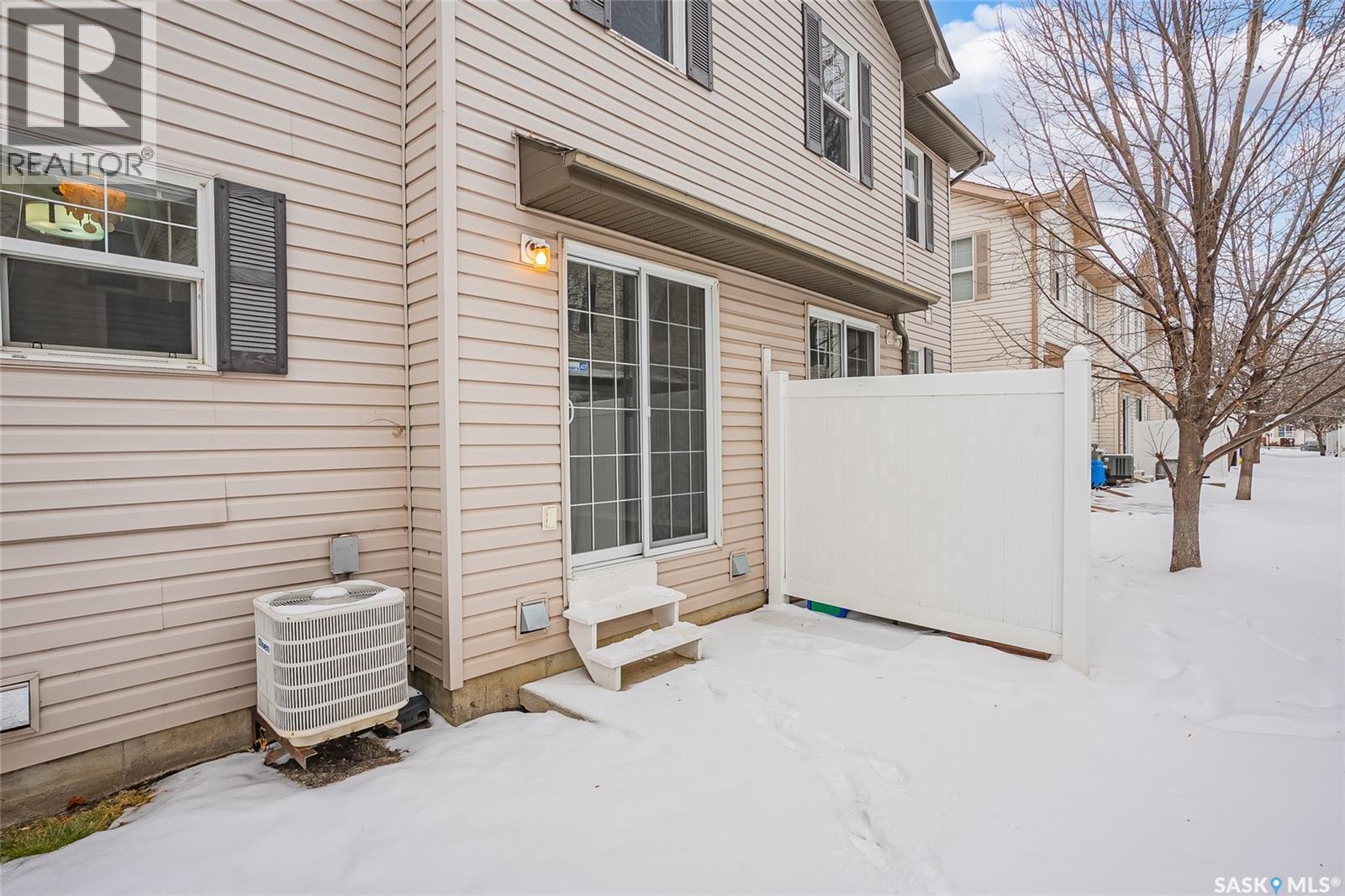 20 135 Pawlychenko Lane, Saskatoon, SK - Outdoor With Exterior
