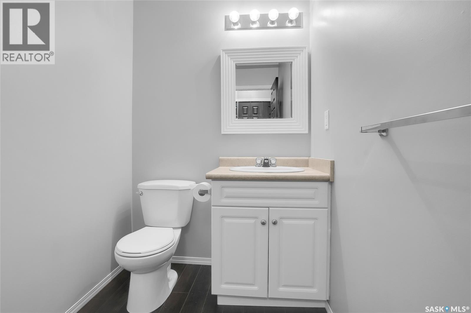 20 135 Pawlychenko Lane, Saskatoon, SK - Indoor Photo Showing Bathroom