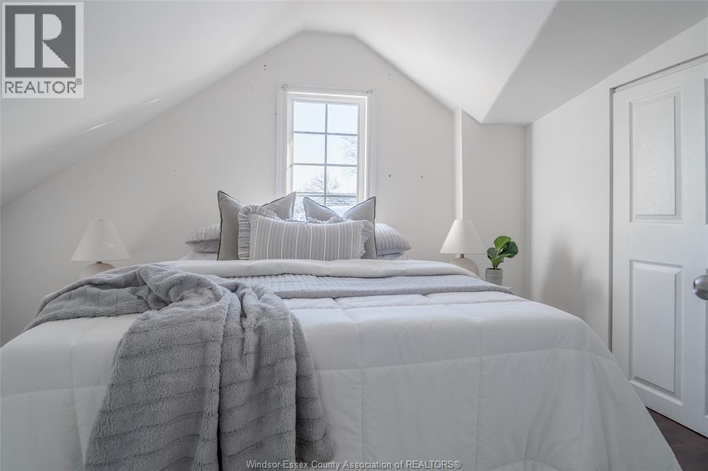 1769 Balfour Boulevard, Windsor, ON - Indoor Photo Showing Bedroom