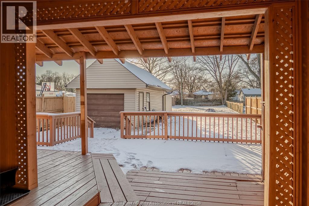 1769 Balfour Boulevard, Windsor, ON - Outdoor With Deck Patio Veranda With Exterior