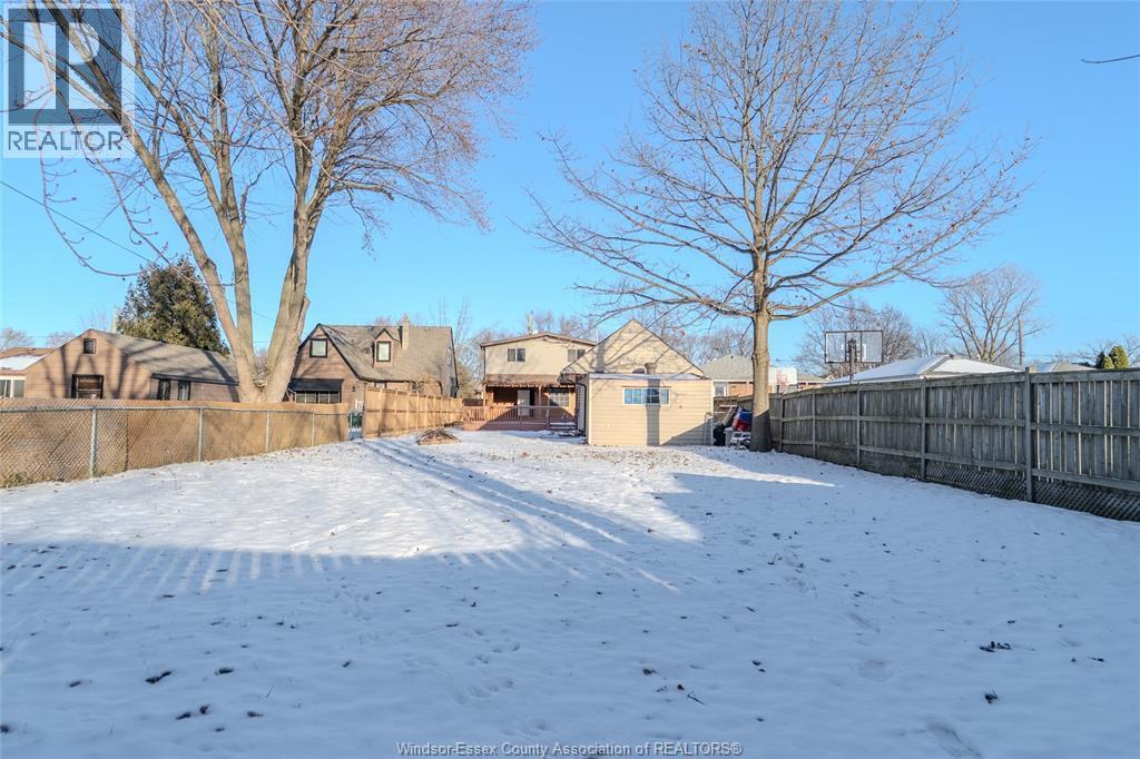 1769 Balfour Boulevard, Windsor, ON - Outdoor