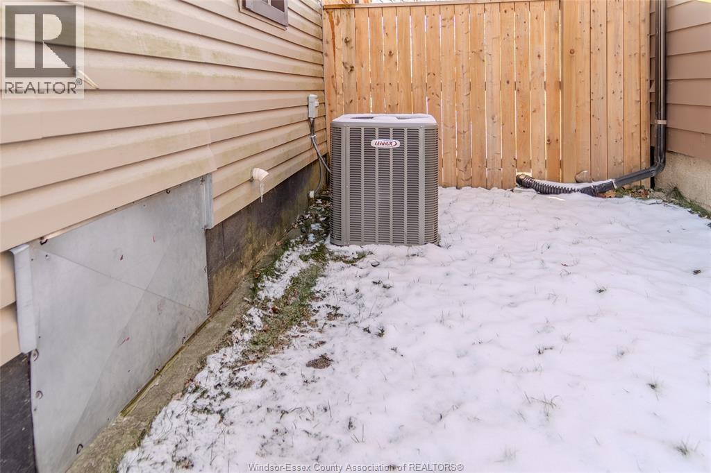 1769 Balfour Boulevard, Windsor, ON - Outdoor