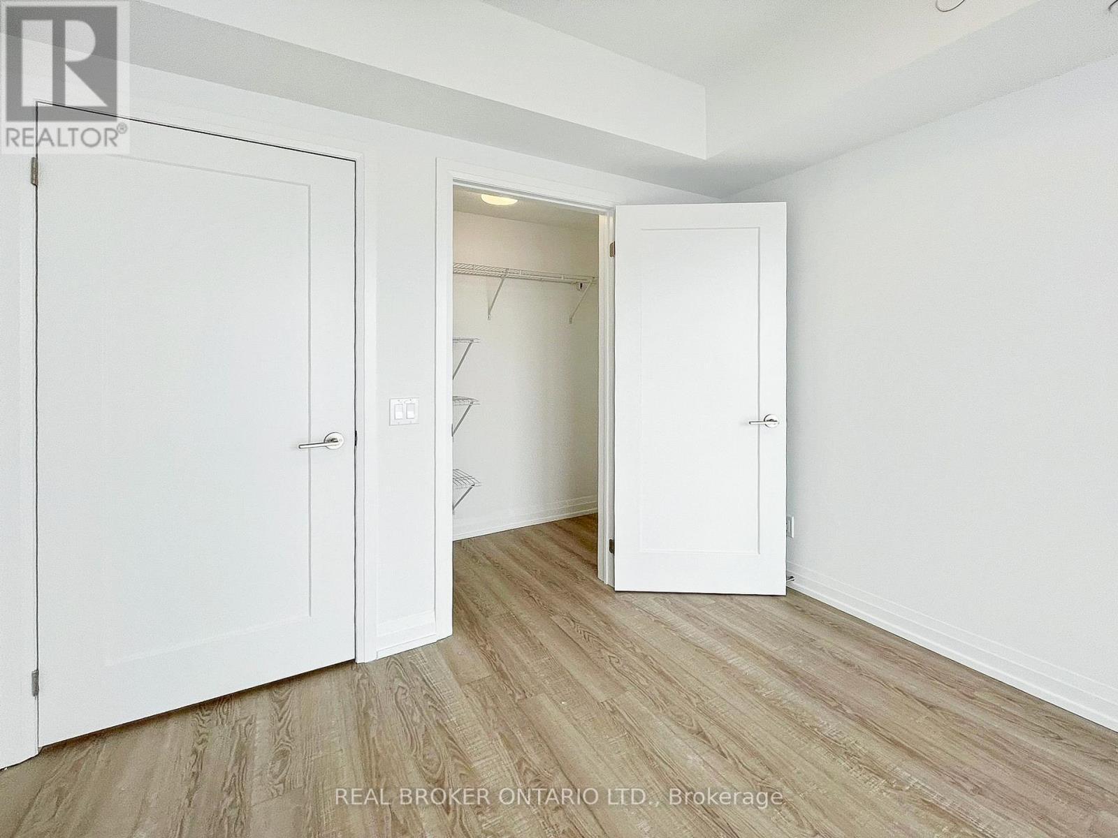 2705 - 286 Main Street, Toronto, ON - Indoor Photo Showing Other Room