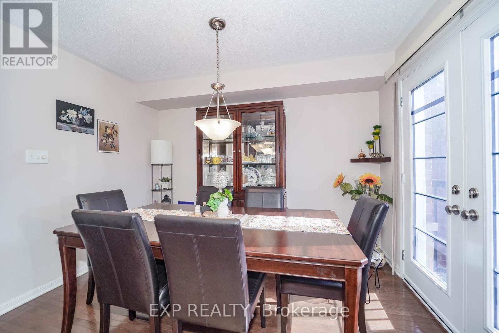 60 Deans Drive, Toronto, ON - Indoor Photo Showing Dining Room