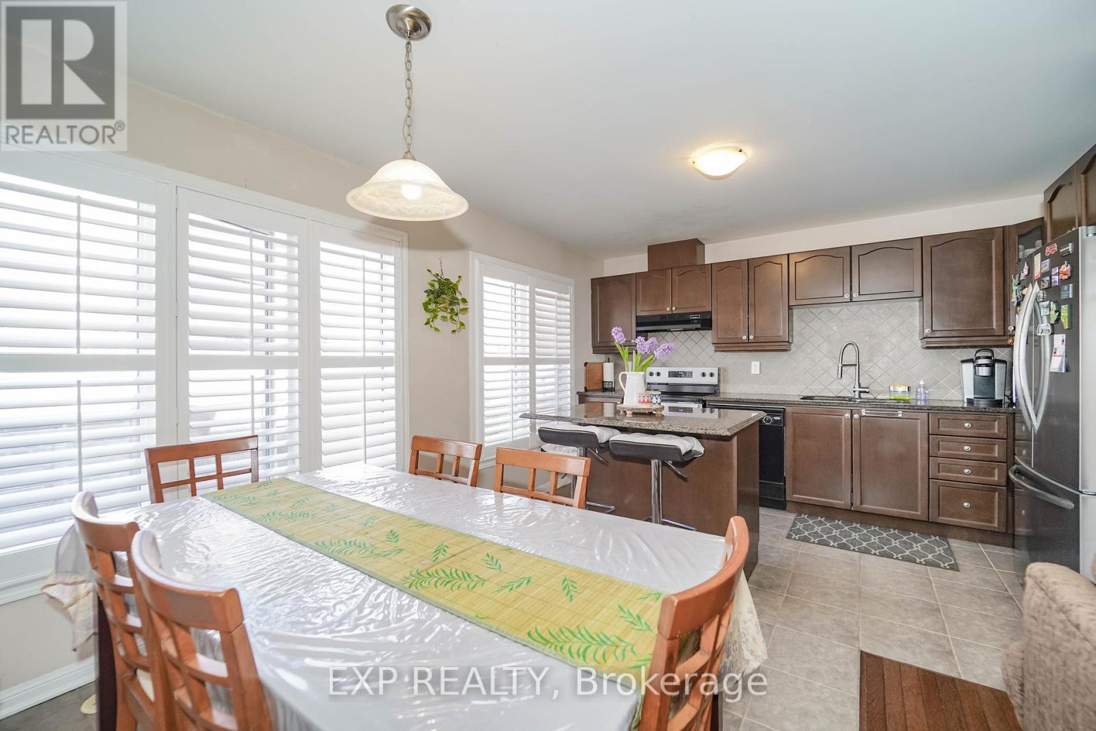 60 Deans Drive, Toronto, ON - Indoor