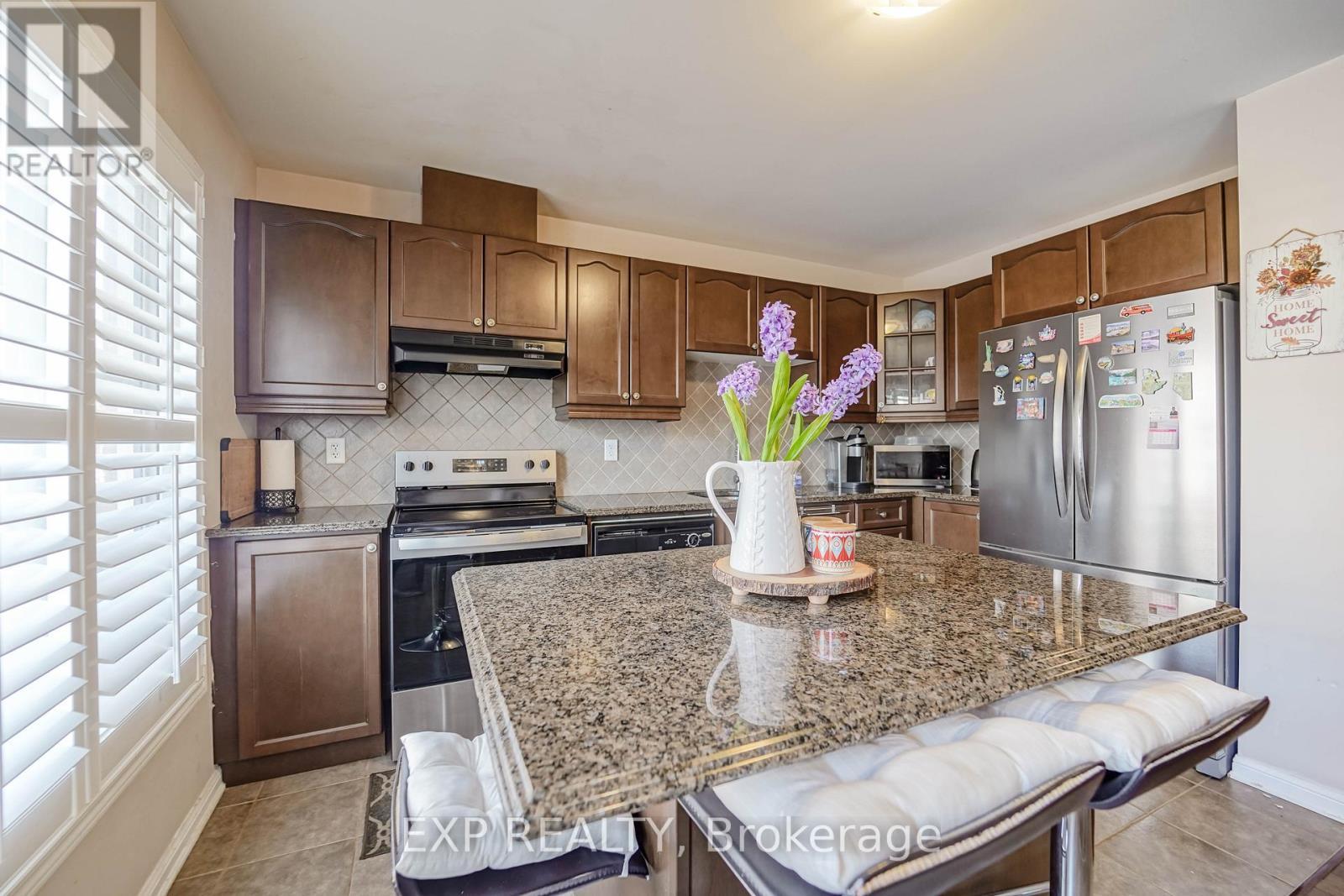 60 Deans Drive, Toronto, ON - Indoor Photo Showing Kitchen With Stainless Steel Kitchen With Upgraded Kitchen
