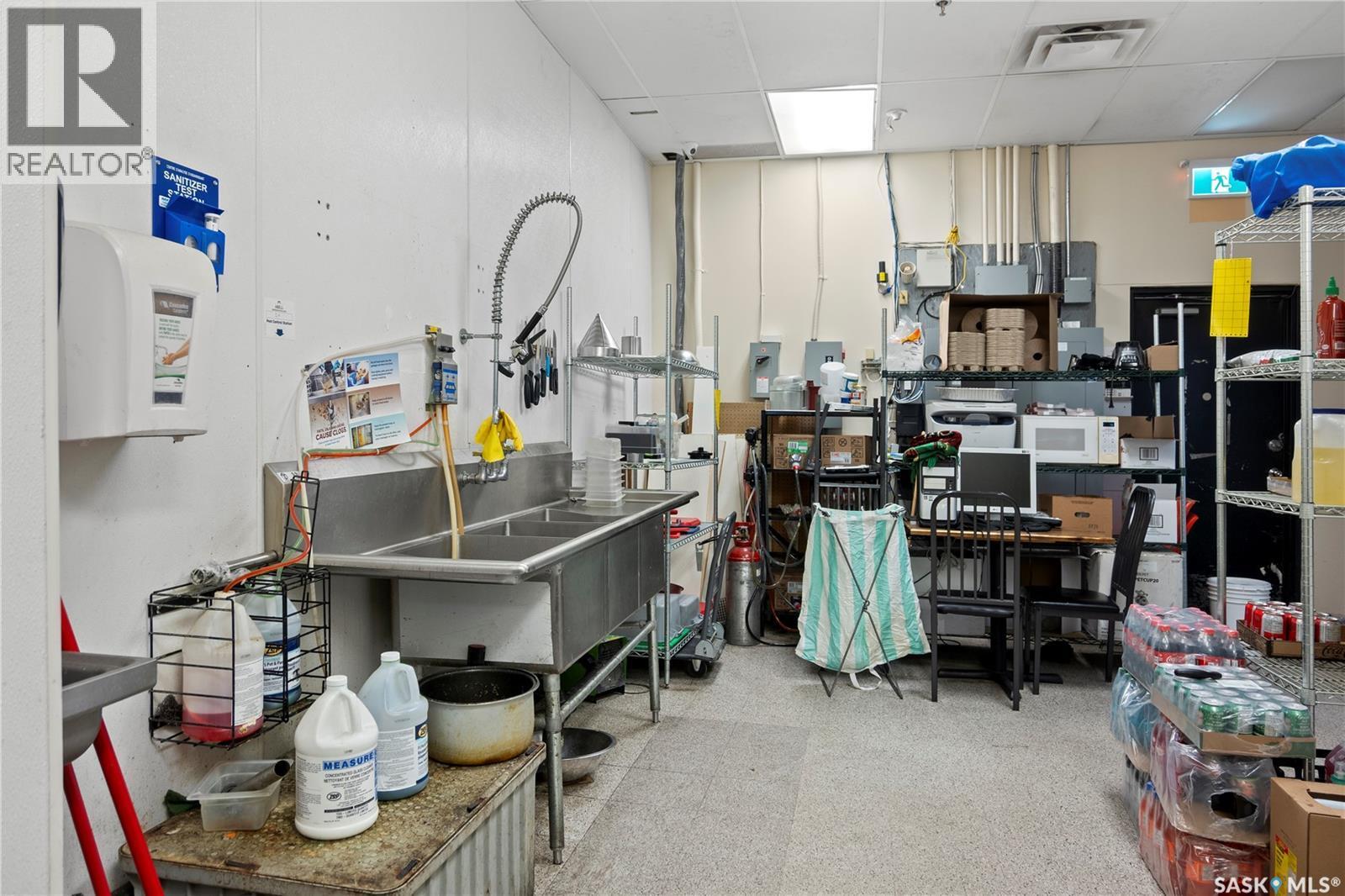 4115 Rochdale Boulevard, Regina, SK