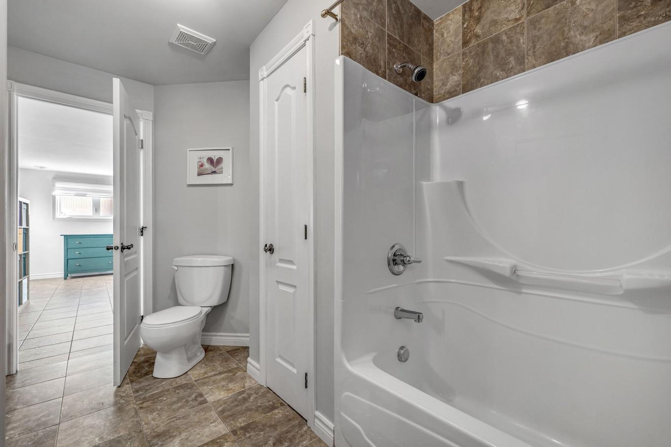 Salle de bains - 7305Z - 7307Z Av. Des Faisans, Québec (Charlesbourg), QC - Indoor Photo Showing Bathroom