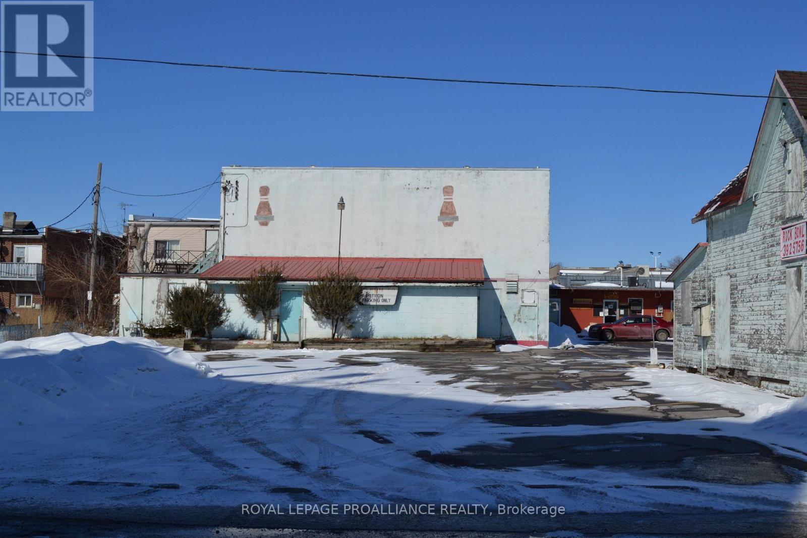 31-33 Dundas Street E, Quinte West (Trenton Ward), ON