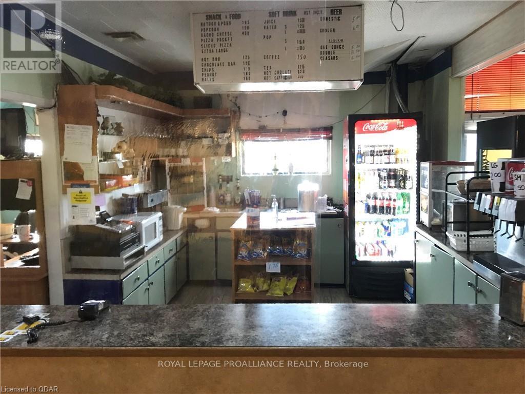 31-33 Dundas Street E, Quinte West (Trenton Ward), ON