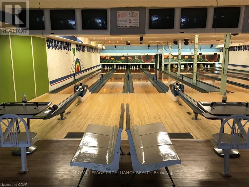 31-33 Dundas Street E, Quinte West (Trenton Ward), ON