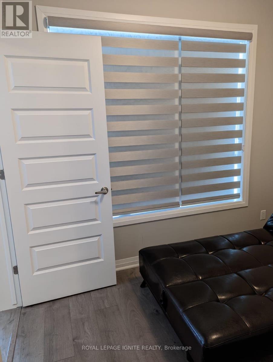 314 - 2 Adam Sellers Street, Markham, ON - Indoor Photo Showing Other Room