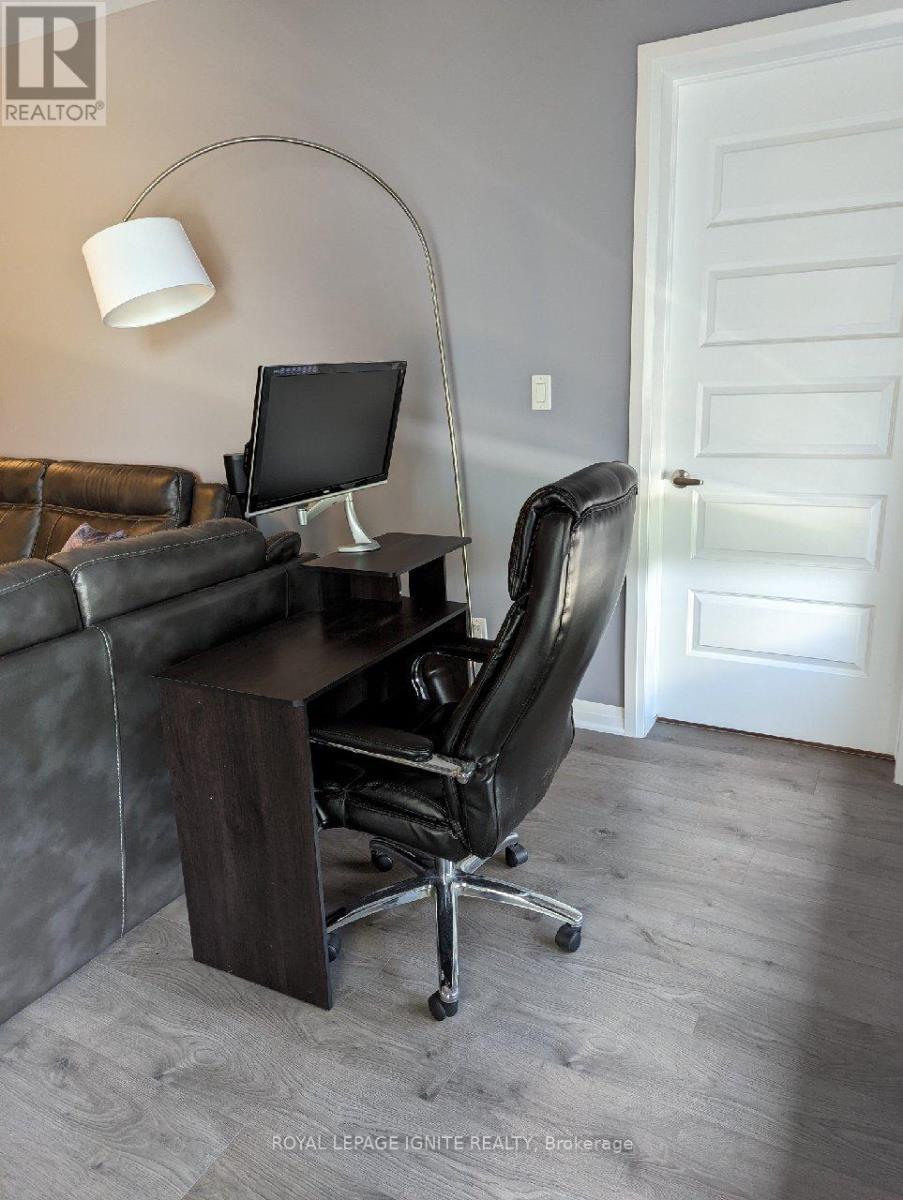 314 - 2 Adam Sellers Street, Markham, ON - Indoor Photo Showing Office