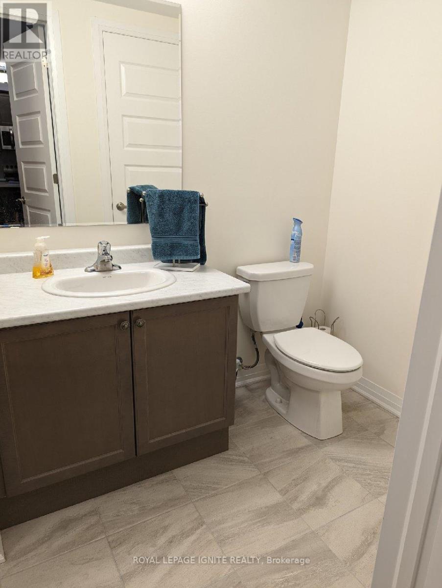 314 - 2 Adam Sellers Street, Markham, ON - Indoor Photo Showing Bathroom