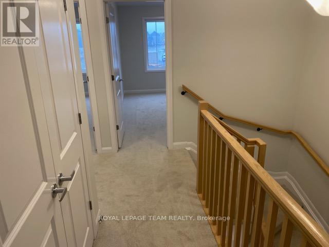 506 Ingenuity Row, Ottawa, ON - Indoor Photo Showing Other Room