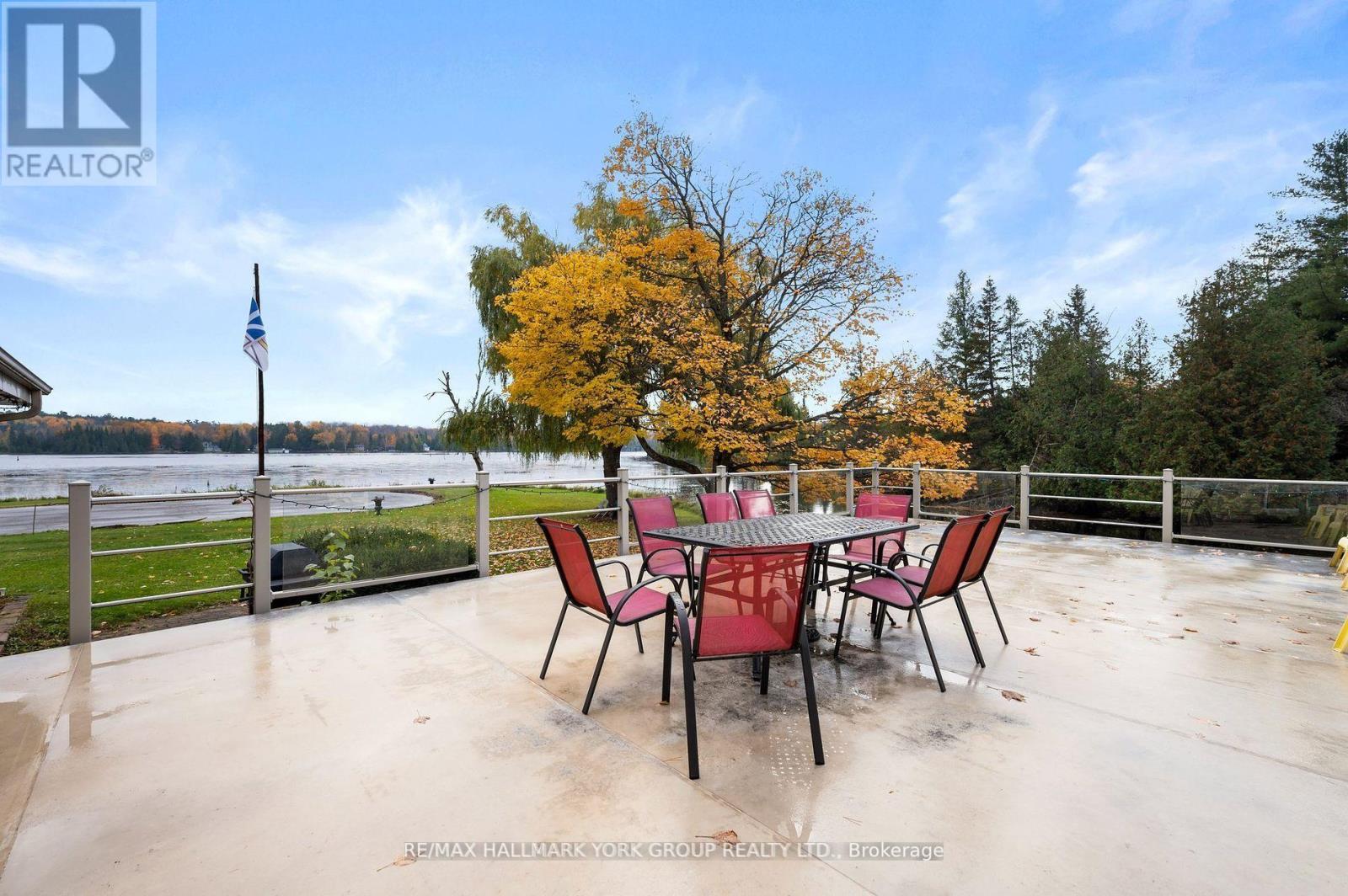 102 Albert Street, Kawartha Lakes, ON - Outdoor