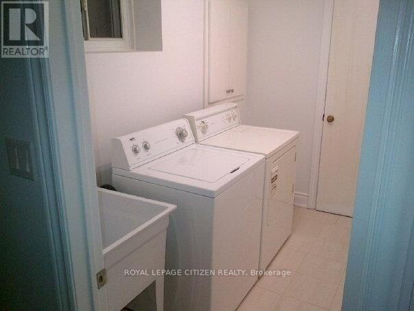 Main - 73 Alexis Boulevard, Toronto, ON - Indoor Photo Showing Laundry Room