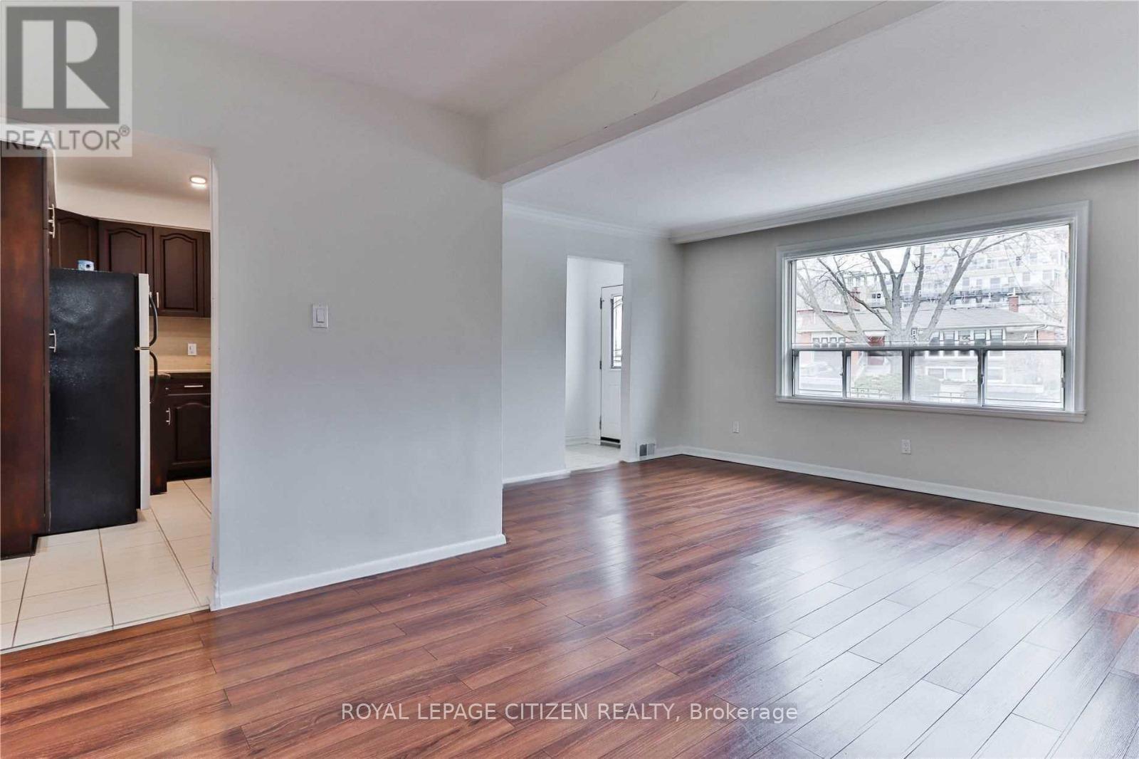 Main - 73 Alexis Boulevard, Toronto, ON - Indoor Photo Showing Other Room