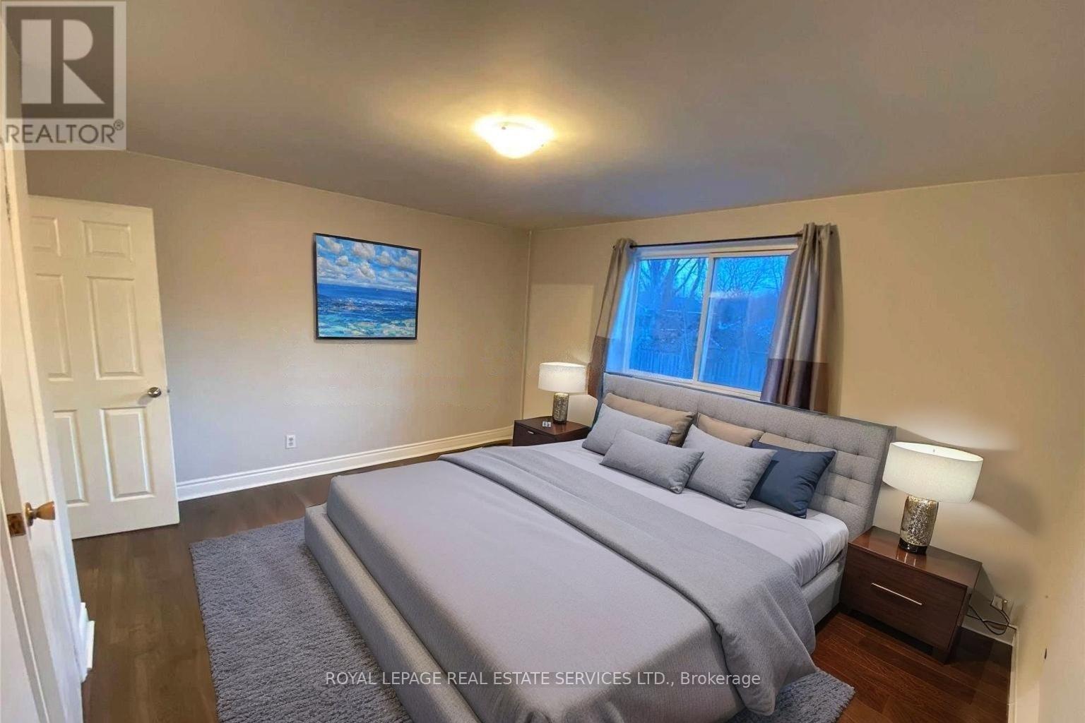 4 - 10 Main Street S, Halton Hills, ON - Indoor Photo Showing Bedroom