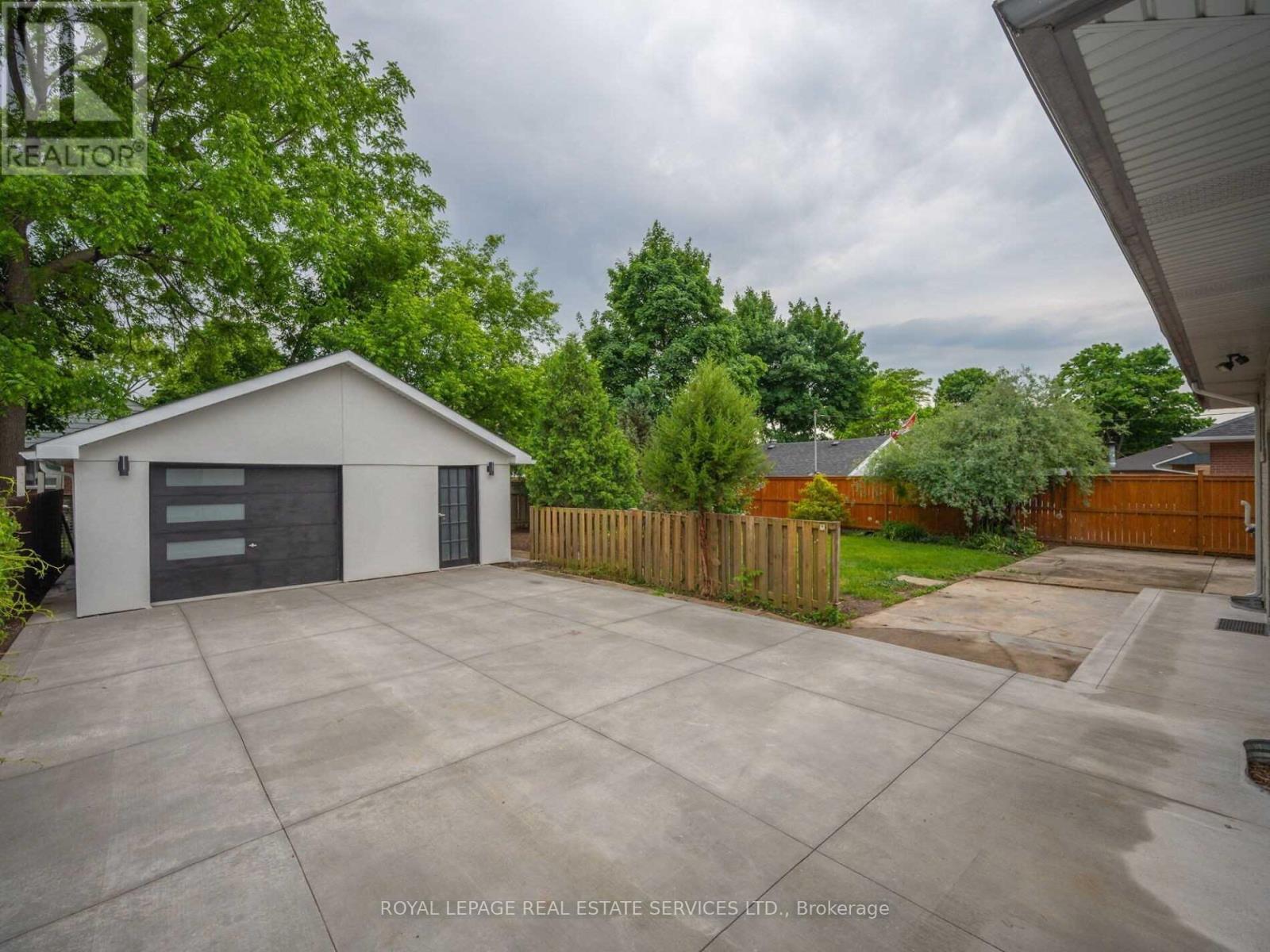 372 Highside Drive, Milton, ON