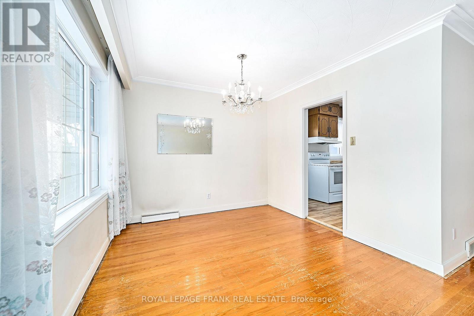 28 Winnipeg Road, Toronto (Kingsview Village-The Westway), ON - Indoor