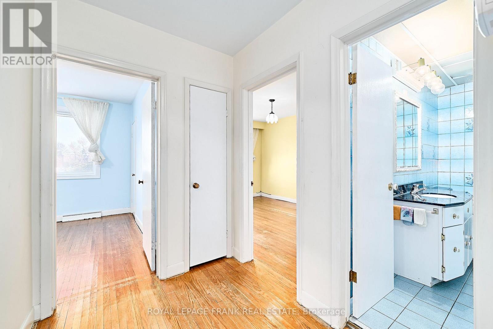 28 Winnipeg Road, Toronto (Kingsview Village-The Westway), ON - Indoor Photo Showing Other Room