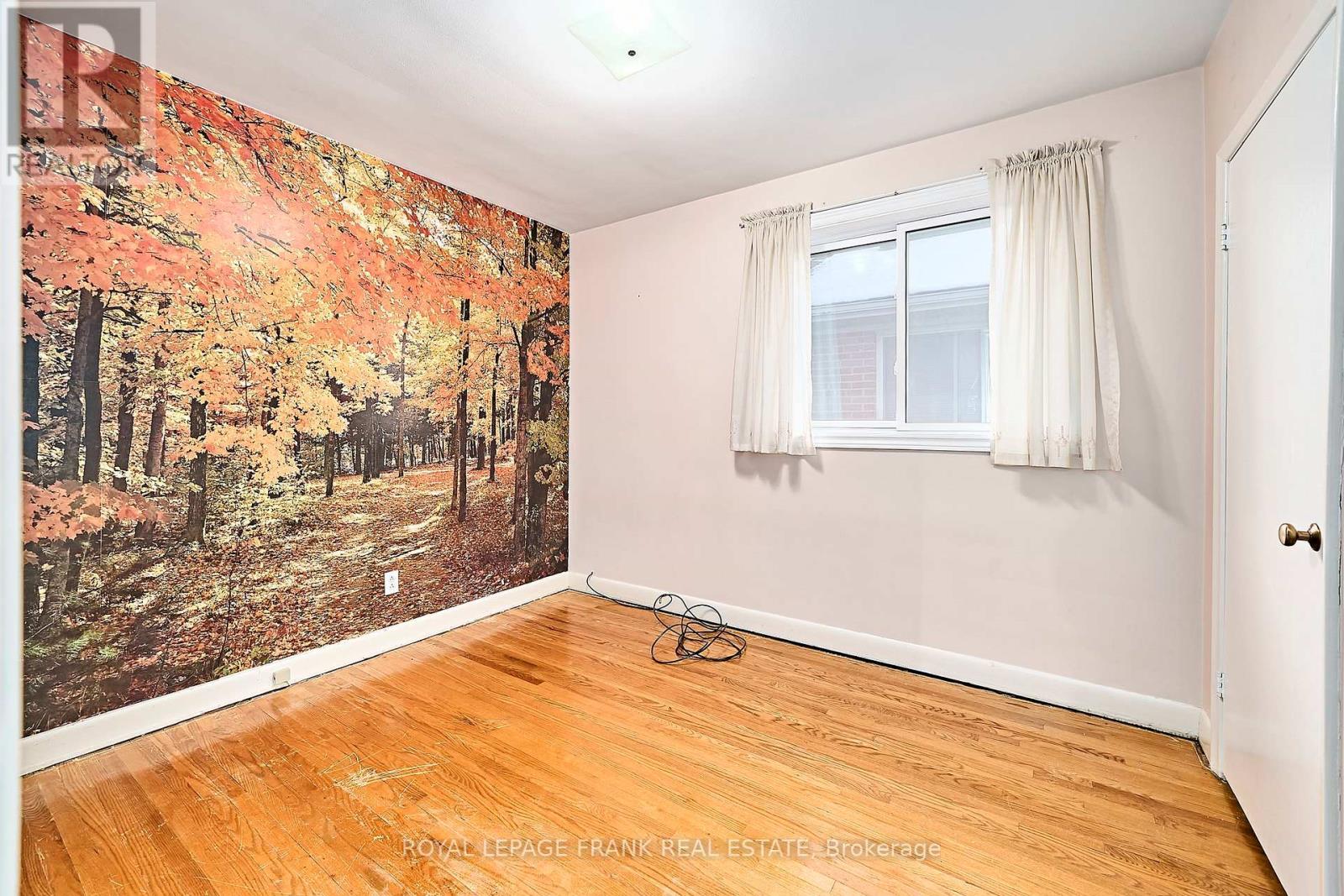28 Winnipeg Road, Toronto (Kingsview Village-The Westway), ON - Indoor Photo Showing Other Room