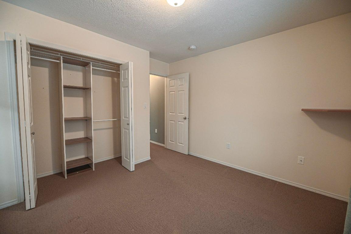 4866 Emerald Avenue, Canal Flats, BC - Indoor Photo Showing Other Room