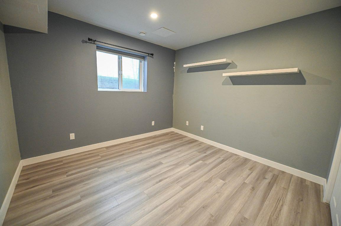 4866 Emerald Avenue, Canal Flats, BC - Indoor Photo Showing Other Room