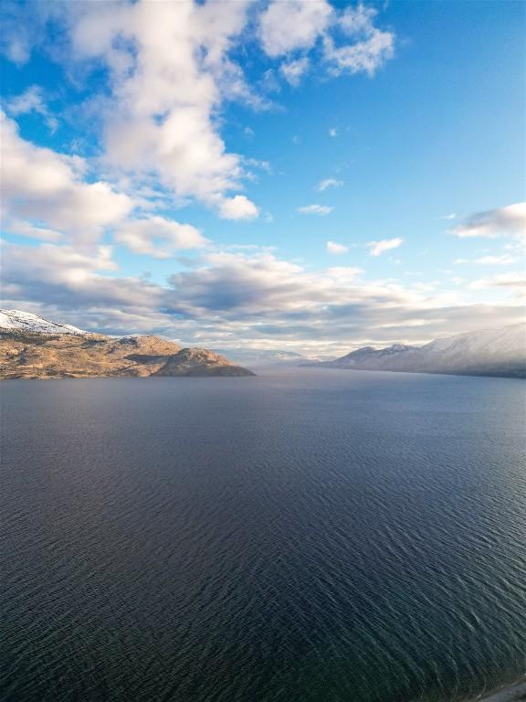 6178 Lipsett Avenue, Peachland, BC - Outdoor With Body Of Water With View