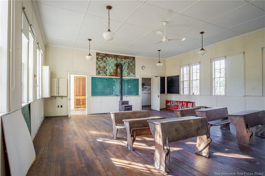 296 Ledge Rd, Dufferin, NB