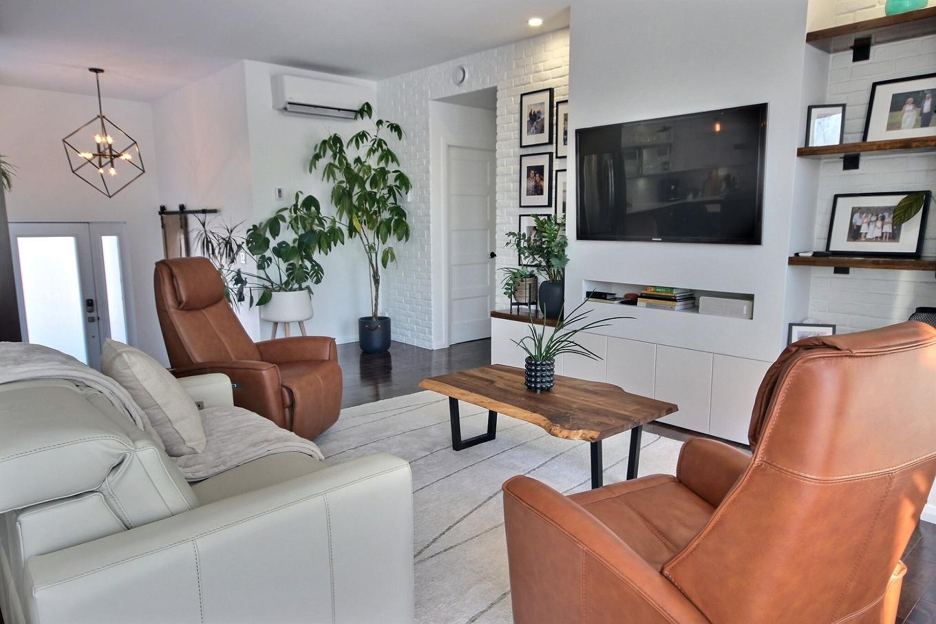 Salon - 771 Av. Terry-Fox, Rouyn-Noranda, QC - Indoor Photo Showing Living Room