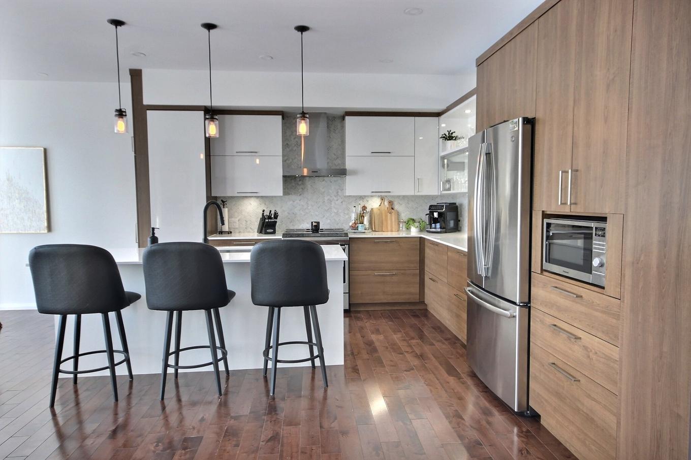 Cuisine - 771 Av. Terry-Fox, Rouyn-Noranda, QC - Indoor Photo Showing Kitchen With Upgraded Kitchen